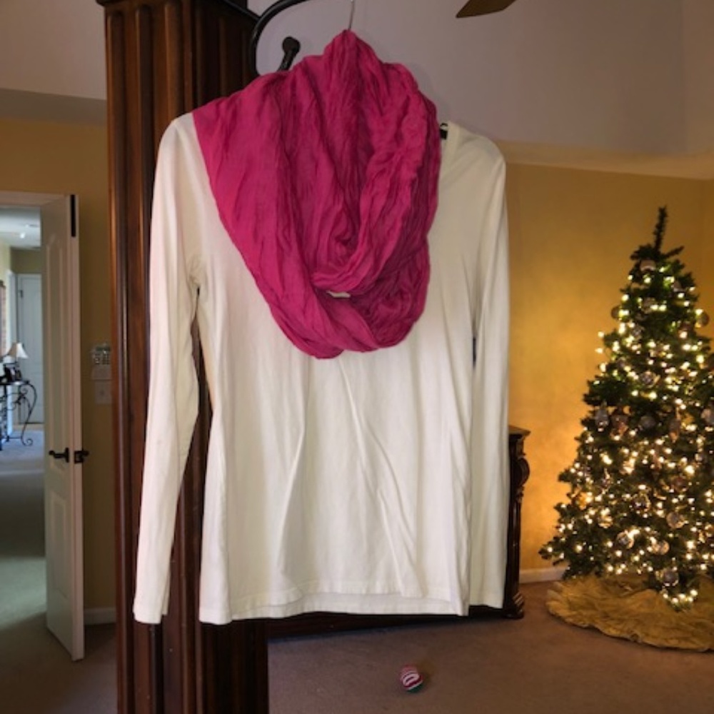 Pink Infinity Scarf EXCELLENT Condition